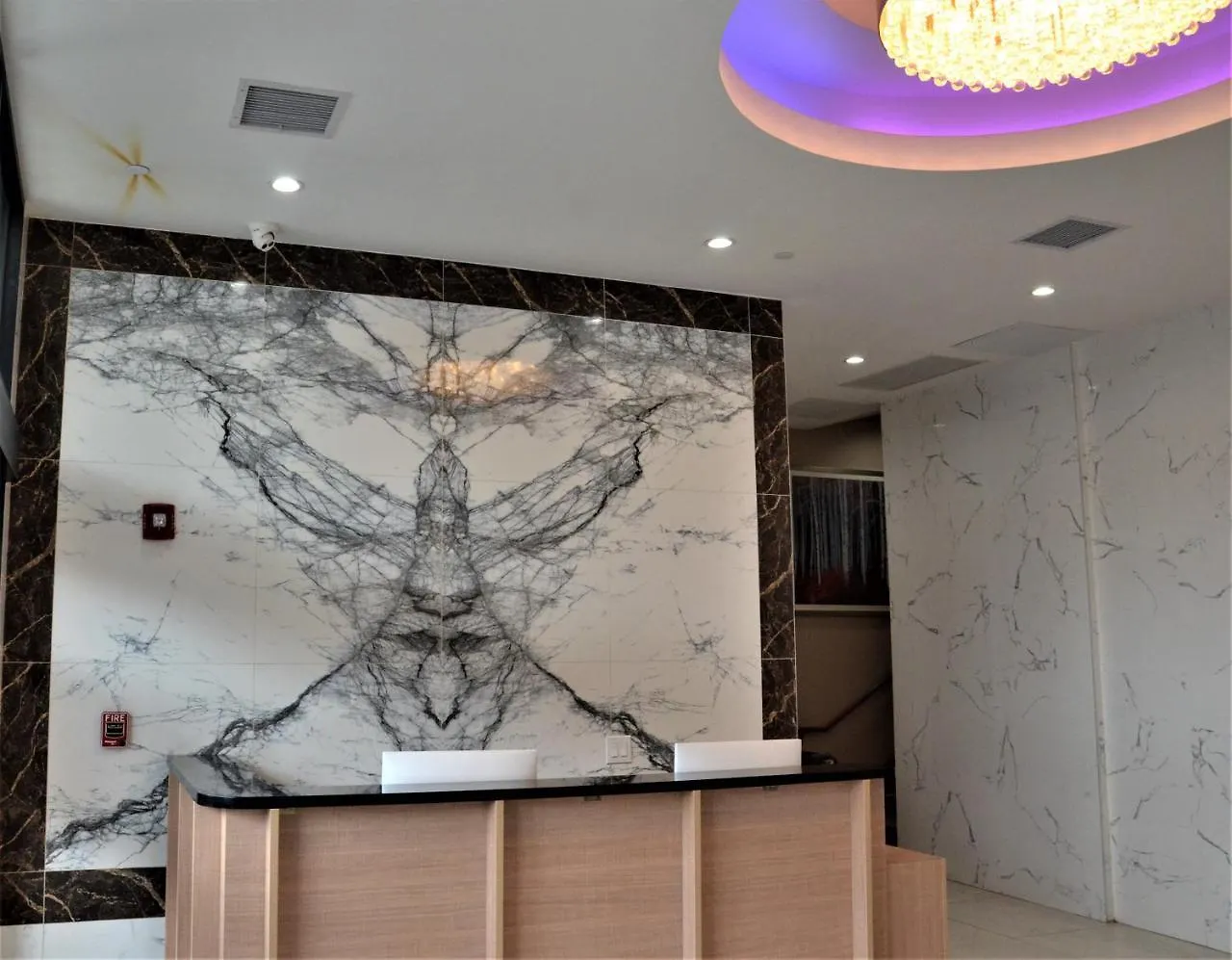 Lic Plaza Hotel Нью-Йорк